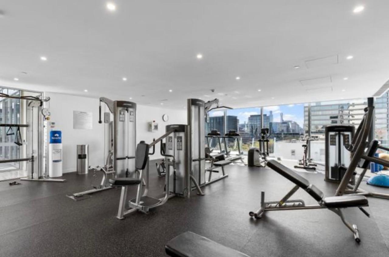 The Fawkner Apartment Bay-View Pool/Gym Free Parking Мельбурн Екстер'єр фото